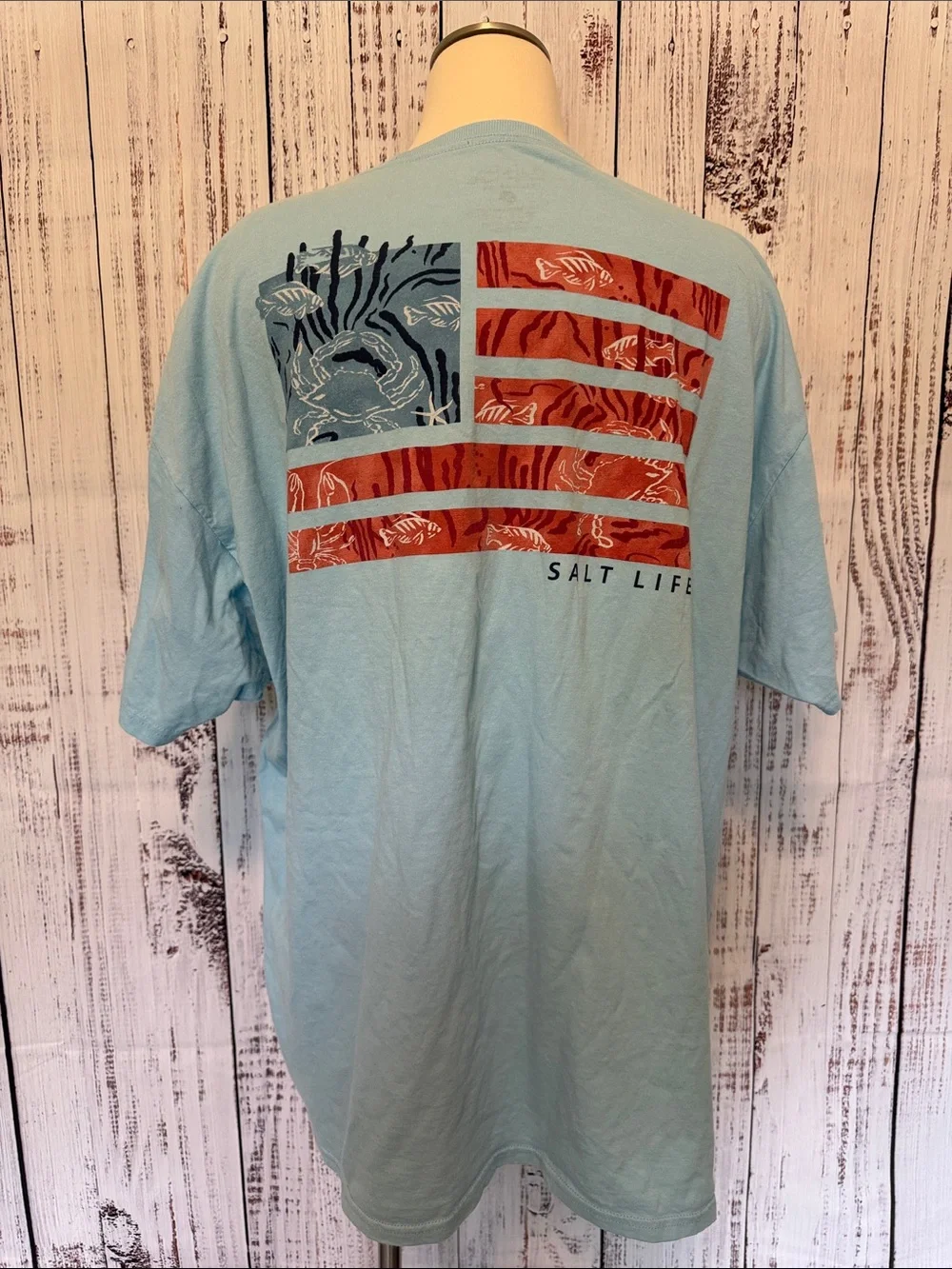 Salt Life Light Blue Short Sleeve Pocket Tee with‎ Small Logo